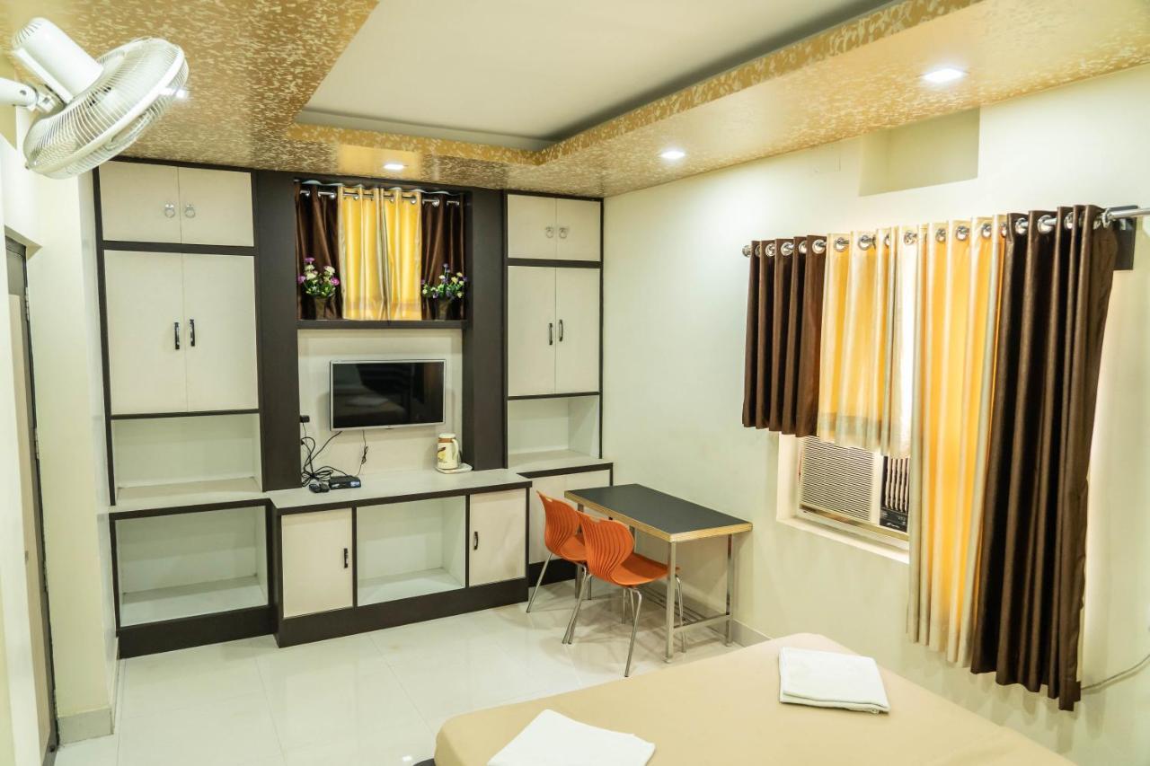Hotel Bnson Blue Cuttack Eksteriør billede