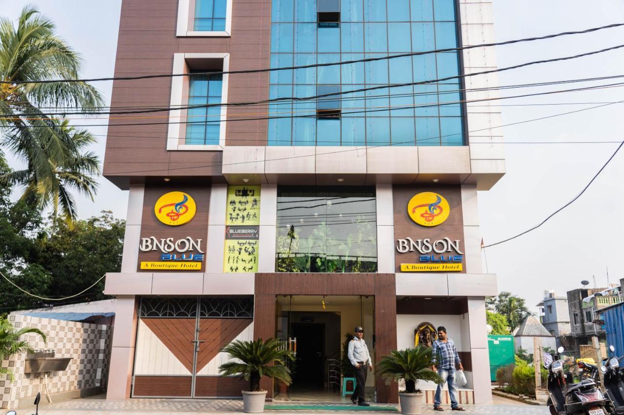 Hotel Bnson Blue Cuttack Eksteriør billede