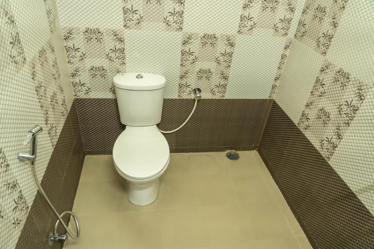 Hotel Bnson Blue Cuttack Eksteriør billede